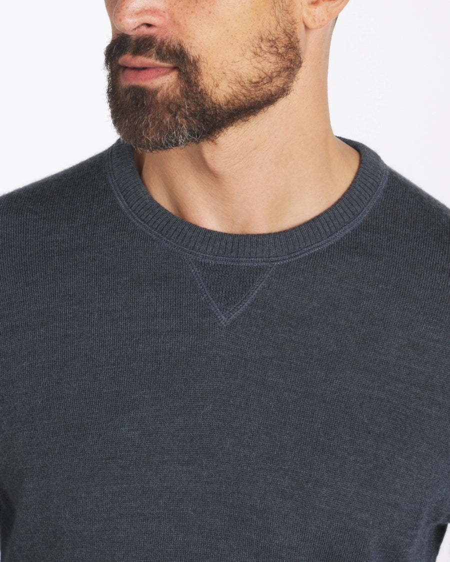 Close Up of Charcoal Dark Blue Ultra Lightweight Alpaca Wool Sweater on Bearded Man – PAKA Apparel