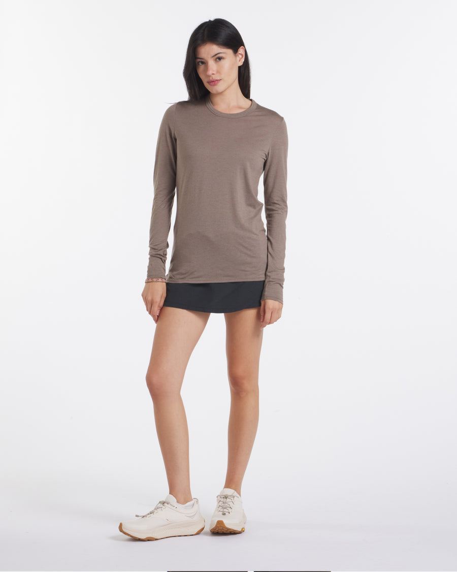 Women Model wearing Women's Everyday Baselayer