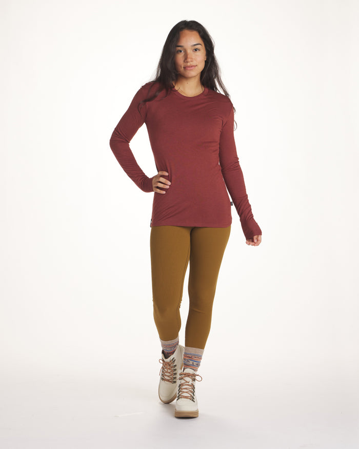 Woman Wearing Clay / Red Everyday Alpaca Wool Baselayer Top for Hiking, Skiing and Outdoor – PAKA Apparel