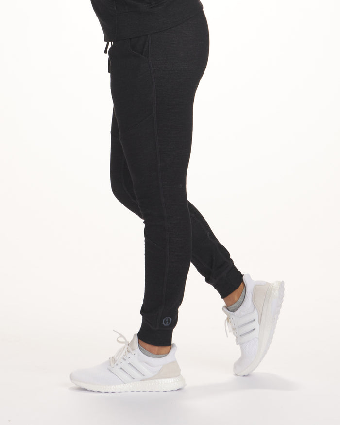 women's black breathe joggers on model